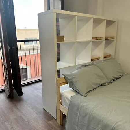 Center Apartment *